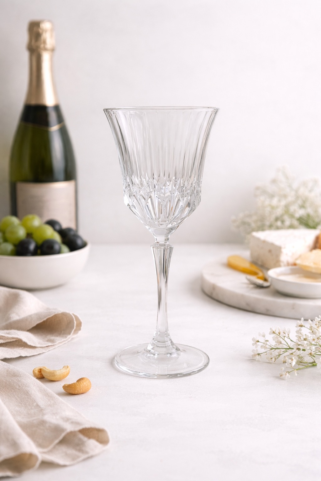 Cut Crystal Wine Glass – Clear